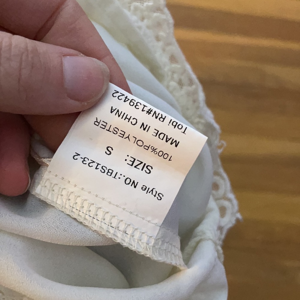 Cream Blouse - Picture 3 of 5